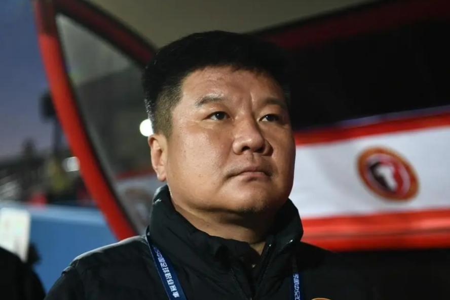 个赛季, 然而仅仅, 赛思路